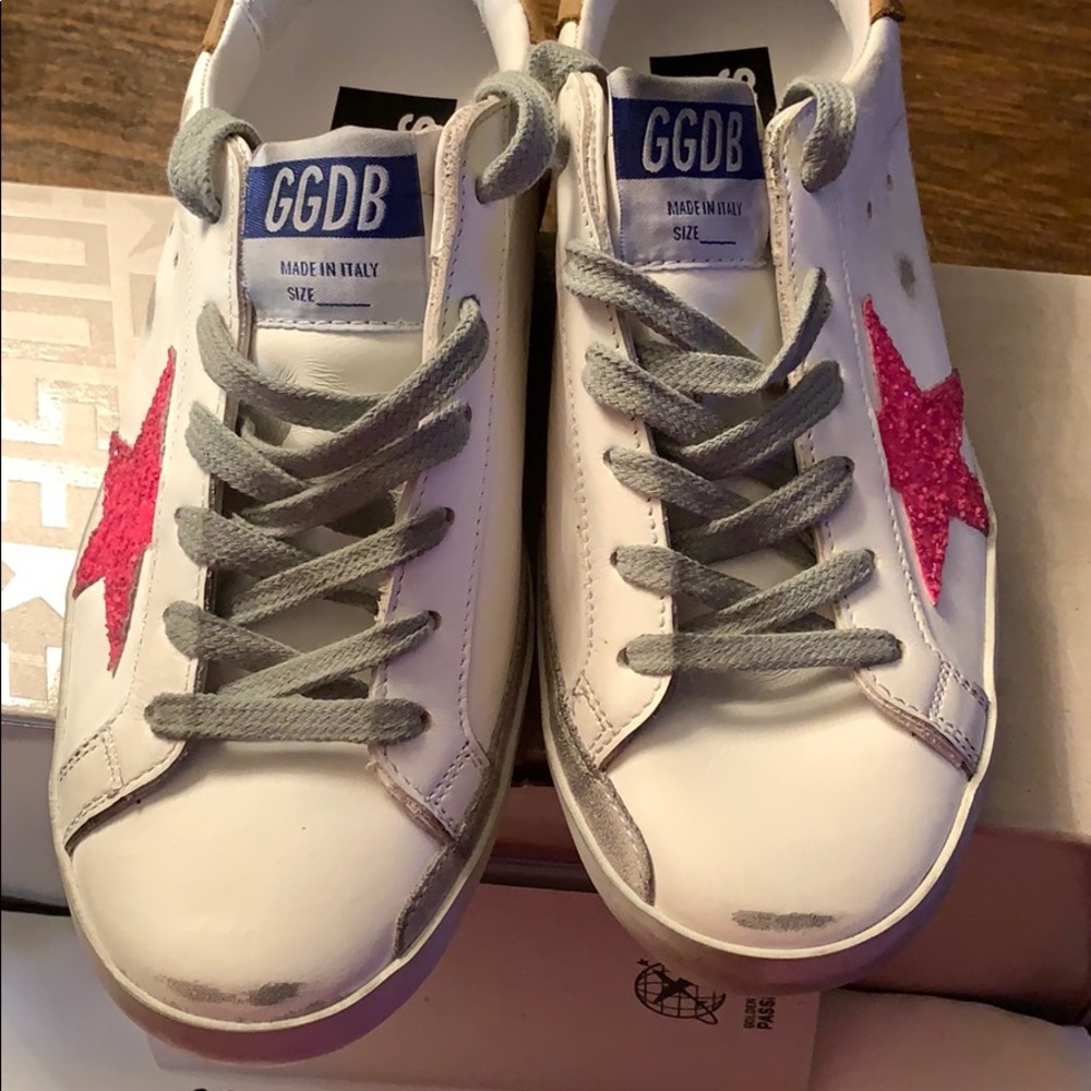 Golden Goose Sneakers - Picture 3 of 5
